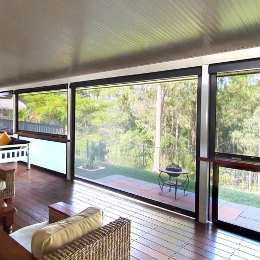 Michigan retractable screens