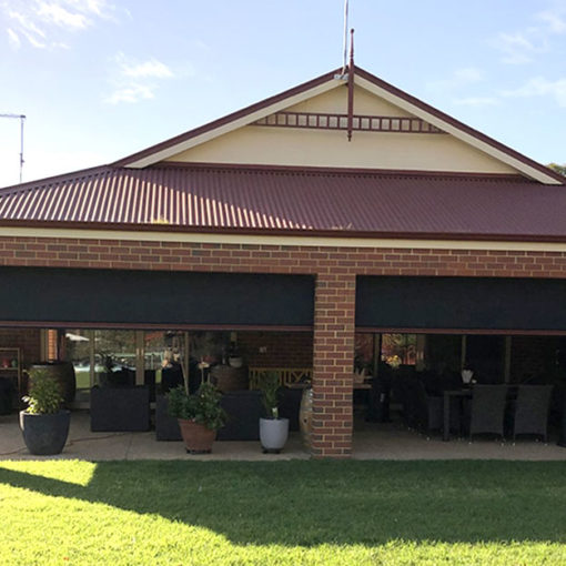 Retractable Shade-Rochester Hills, Michigan